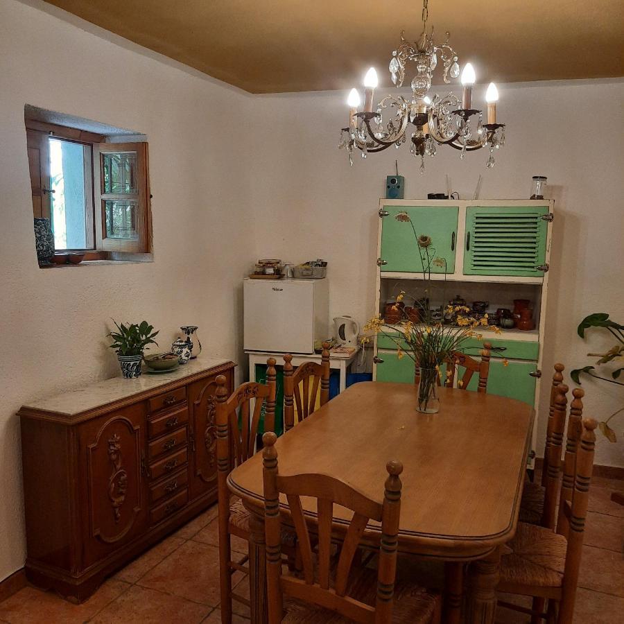Alpujarra Guesthouse, Remote Off-grid Mountain Bed & Breakfast